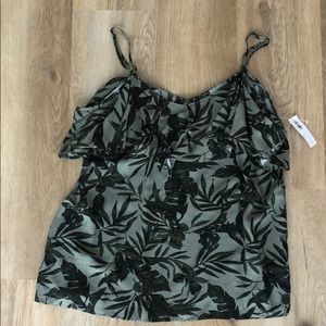 Old navy off shoulder blouse